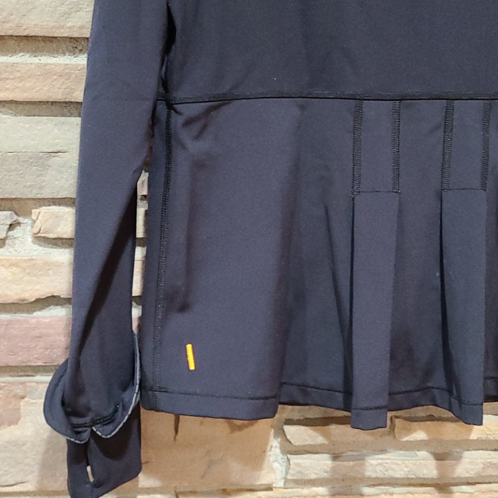 Lucy Full Zip Running - image 4